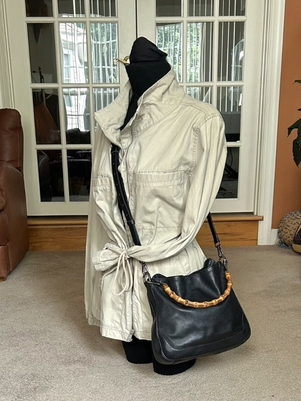 GUCCI Medium Diana Shoulder Bag, Black - Picture 7 of 16